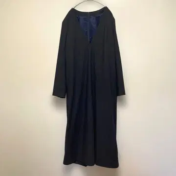 UNFILO 네이비 M 원피스 V넥