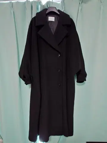 HARE 돌먼 체스터 코트