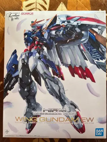 하이레졸루션 모델 윙 건담 EW