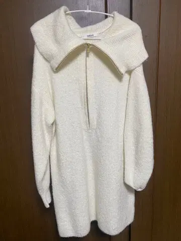 SNIDEL 화이트 니트 원피스