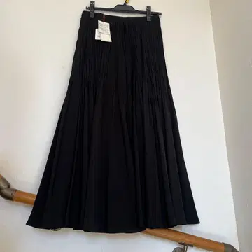 블랙 플리츠 스커트 사이즈 38