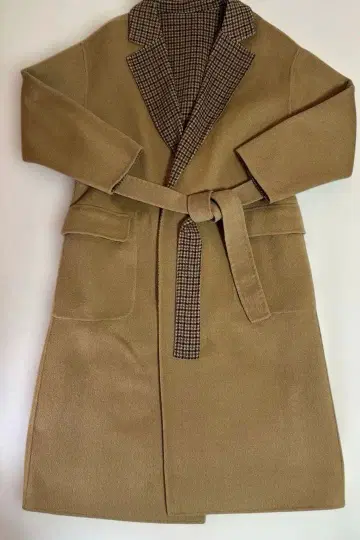 Mila Owen 리버서블 가운 코트