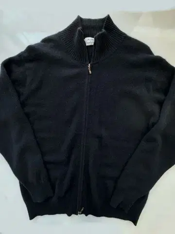 퓨어 화이트 캐시미어 더블 집업 니트