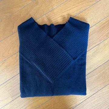 23구 캐시미어 혼방 니트 스웨터