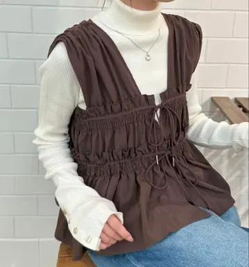 discoat umm. 개더 리본 사용 슬리브리스 브라운 새상품 튜닉