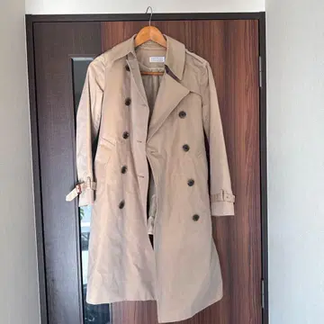 BARNEYS NEW YORK 베이지 트렌치코트