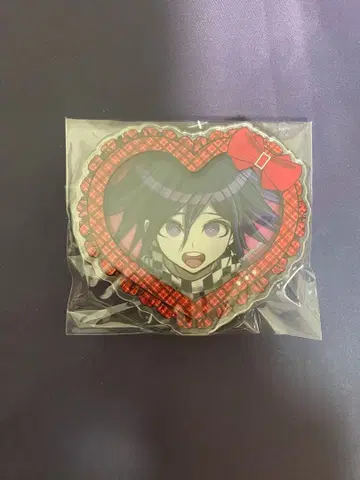 하트 아크릴 배지 오마 코키치 단간론파 V3