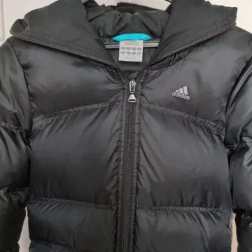 adidas 블랙 다운 자켓 후드 부착 M