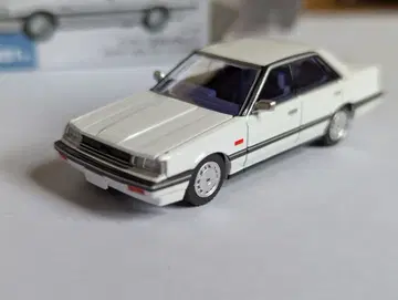 토미카 닛산 7th 스카이라인 LV-N351 1800 파사주