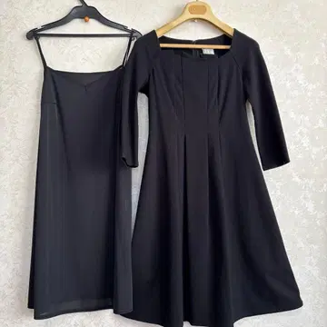 시빌라 블랙 두꺼운 원단 신축성 원피스 M 슬립 포함