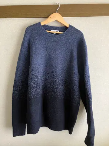 [ 새상품급 ] 유니클로 UNIQLO JW ANDERSON 앤더슨 니트