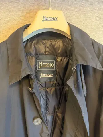 [ 새상품급 ] 헤르노 HERNO 다운 코트 고어텍스