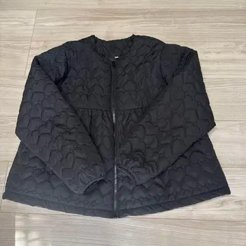 COCA 블랙 하트 퀼팅 자켓