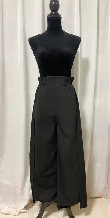 [ UN3D. ] 와이드 불규칙 팬츠 블랙