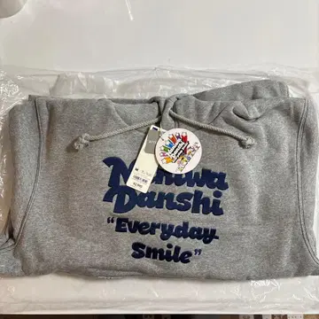 GU 나니와단시 콜라보 한정품 레어 후드 부착 후드티 M 미사용 새상품