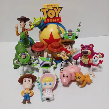 토이스토리 피규어 모음