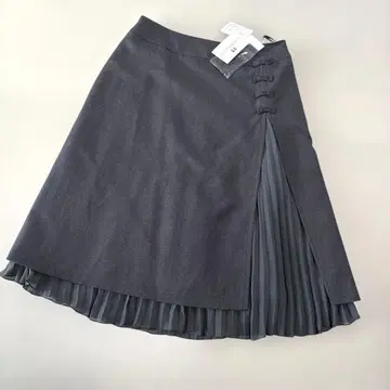 택 포함 새상품 갤러리 비스콘티 그레이 플리츠 스커트 리본 포함