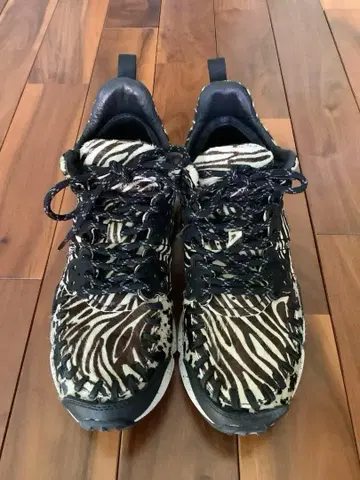 FlowerMOUNTAIN 플라워마운틴 스니커즈 신발 26cm