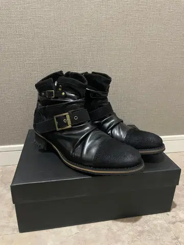 블랙 남성용 부츠 가격 인하 가능!