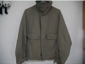 카키 숏 기장 밀리터리 자켓 매킨토시 피