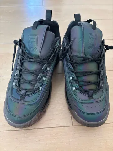 새상품급 FILA 디스럽터2 페이즈 쉬프트 26cm
