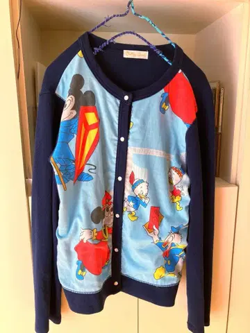 앤티크 디즈니 가디건