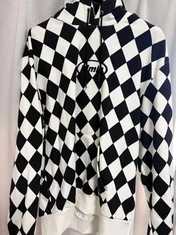 87MM 파르치르에무에무 Mmlg 한국 스트릿