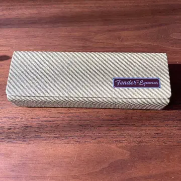 Fender 안경 케이스 스트라이프 무늬