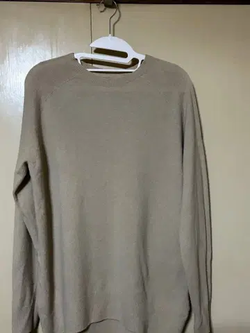 두지엠 클라세 크루넥 니트