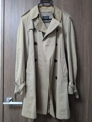베이지 트렌치코트 코튼 혼방