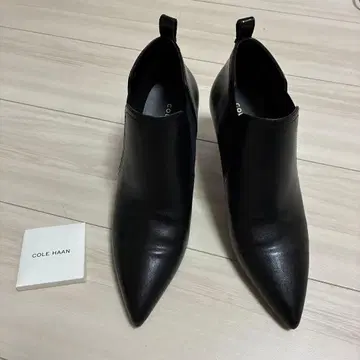 콜한 부티 블랙 천연 가죽