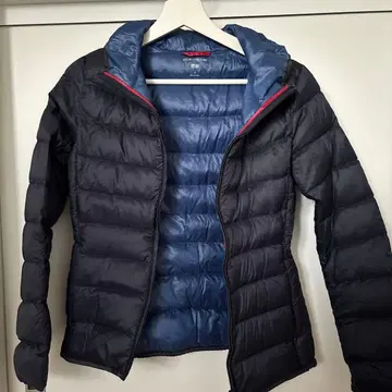 유니클로 여성용 이네스 드 라 프레상쥬 울트라 다운 S 네이비