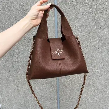 NC 엠블럼 부착 트라이앵글 백