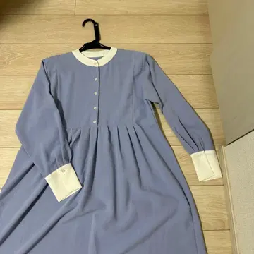 거의 새상품 나노 유니버스 원피스