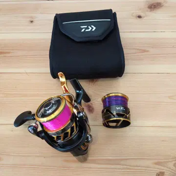 다이와 18 토너먼트 ISO 2500SH-LBD 구치부 스풀 포함