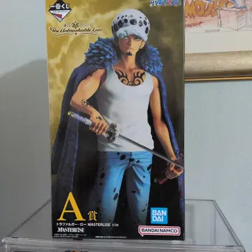 [ 가격 인하 가능 ] 원피스 제일복권 돈키호테 도플라밍고 피규어