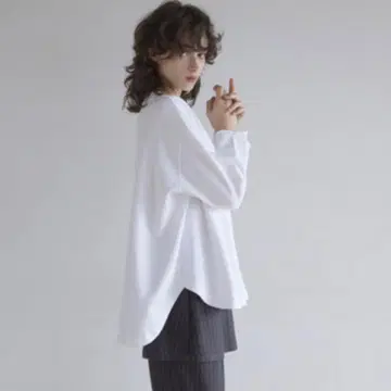 searoomlynn 미사용 새상품! 화이트 긴팔 T셔츠