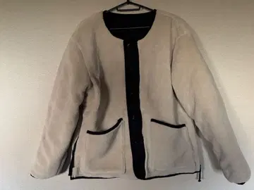 택 포함 새상품 TAION 리버서블 보아 퀼팅 노카라 다운