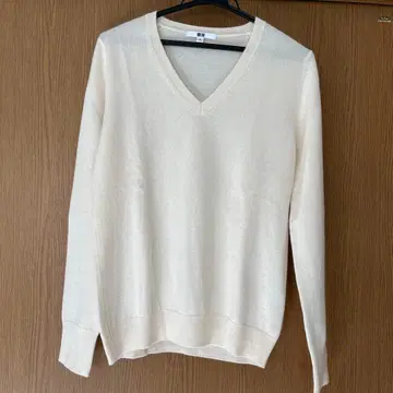 UNIQLO 캐시미어 니트 스웨터