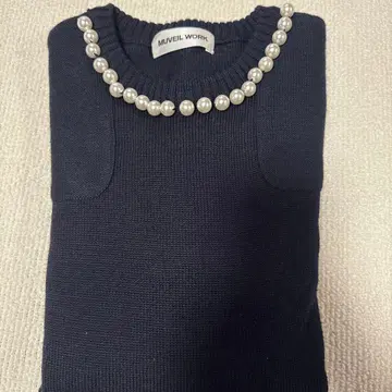 MUVEIL WORK 네이비 니트 스웨터