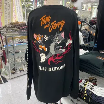 (19) 톰과 제리 긴팔 티셔츠 블랙