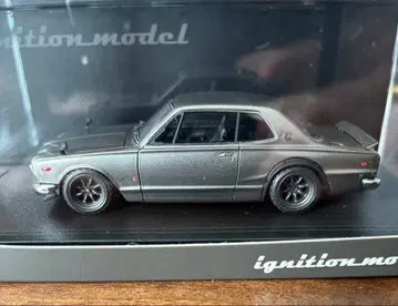 이그니션 모델 Nissan GT-R KPGC10 1/43