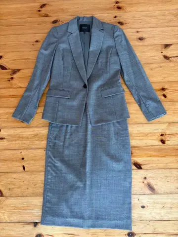 BOSCH 셋업 수트 36 그레이 고급 울 x 실크 새상품급