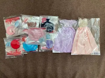 리카짱 옷 갈아입기 드레스 액세서리 세트