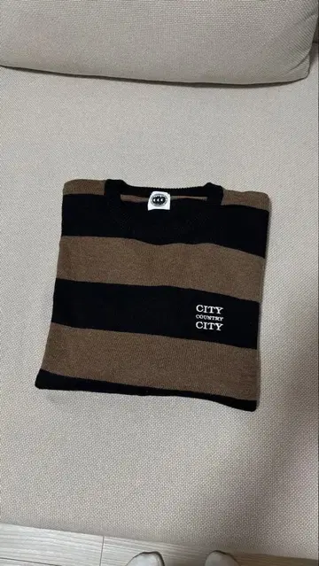 CITY COUNTRY CITY 보더 니트