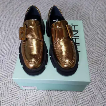 MANA 24cm(38) 빅 벨트 볼륨 밑창 신발 골드