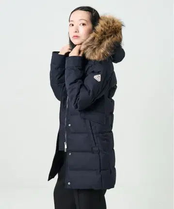 PYRENEX 블랙 다운 자켓 후드 부착