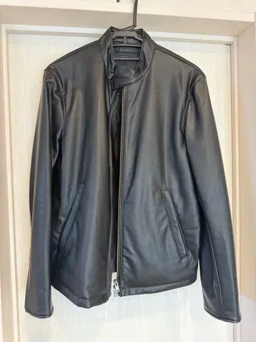 UNIQLO 페이크 레더 재킷