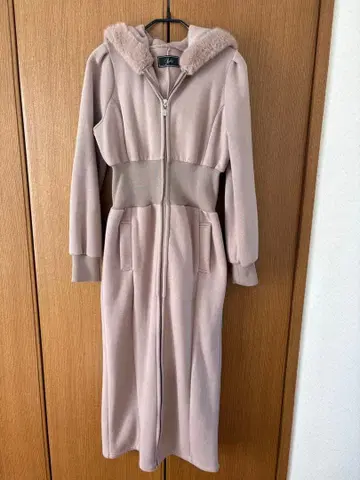 rady 후드 부착 핑크 롱 코트