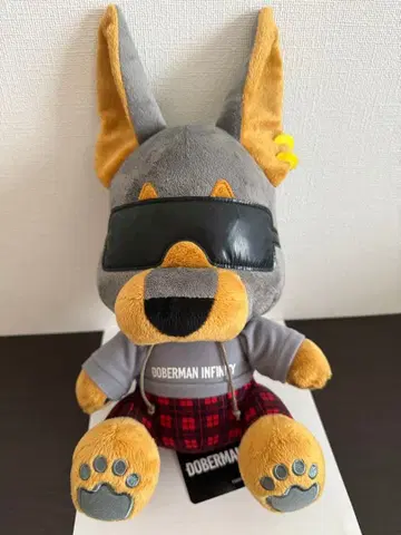 DOBERMAN INFINITY BIG 봉제 인형